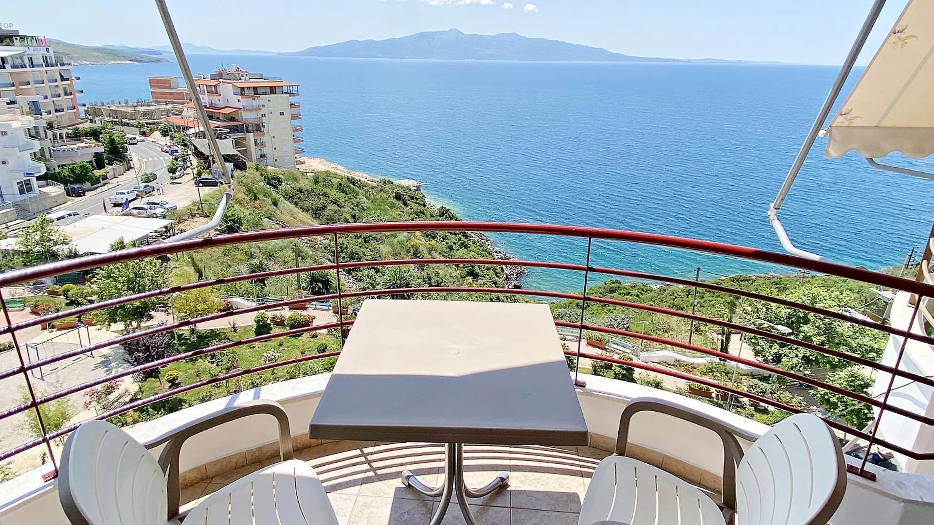 Sunny Apts ساراندا 0*,  ألبانيا