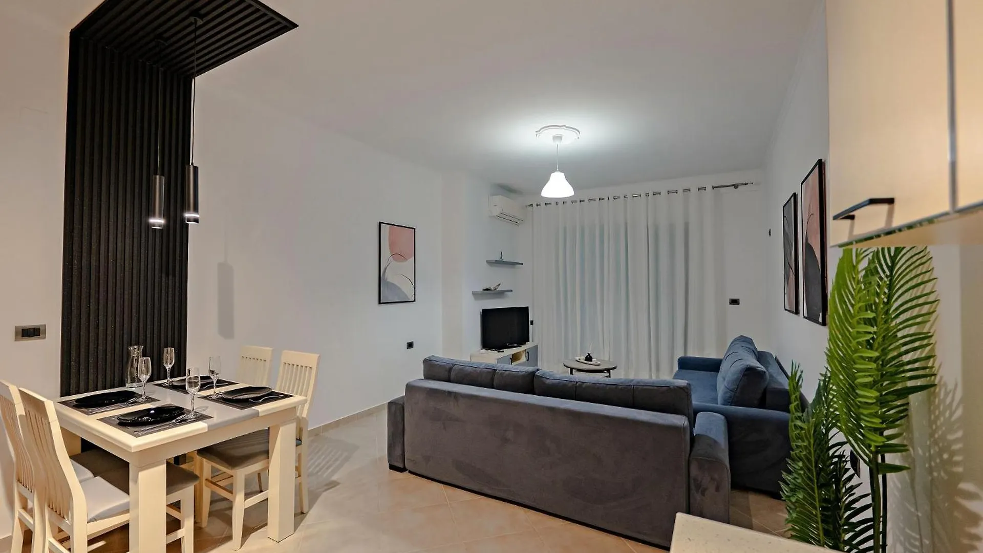 Sunny Apts Σαράντα